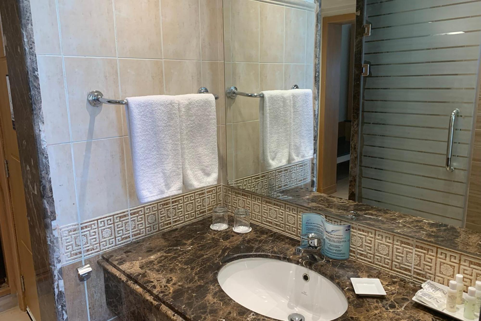 Lahami Bay Resort 4*