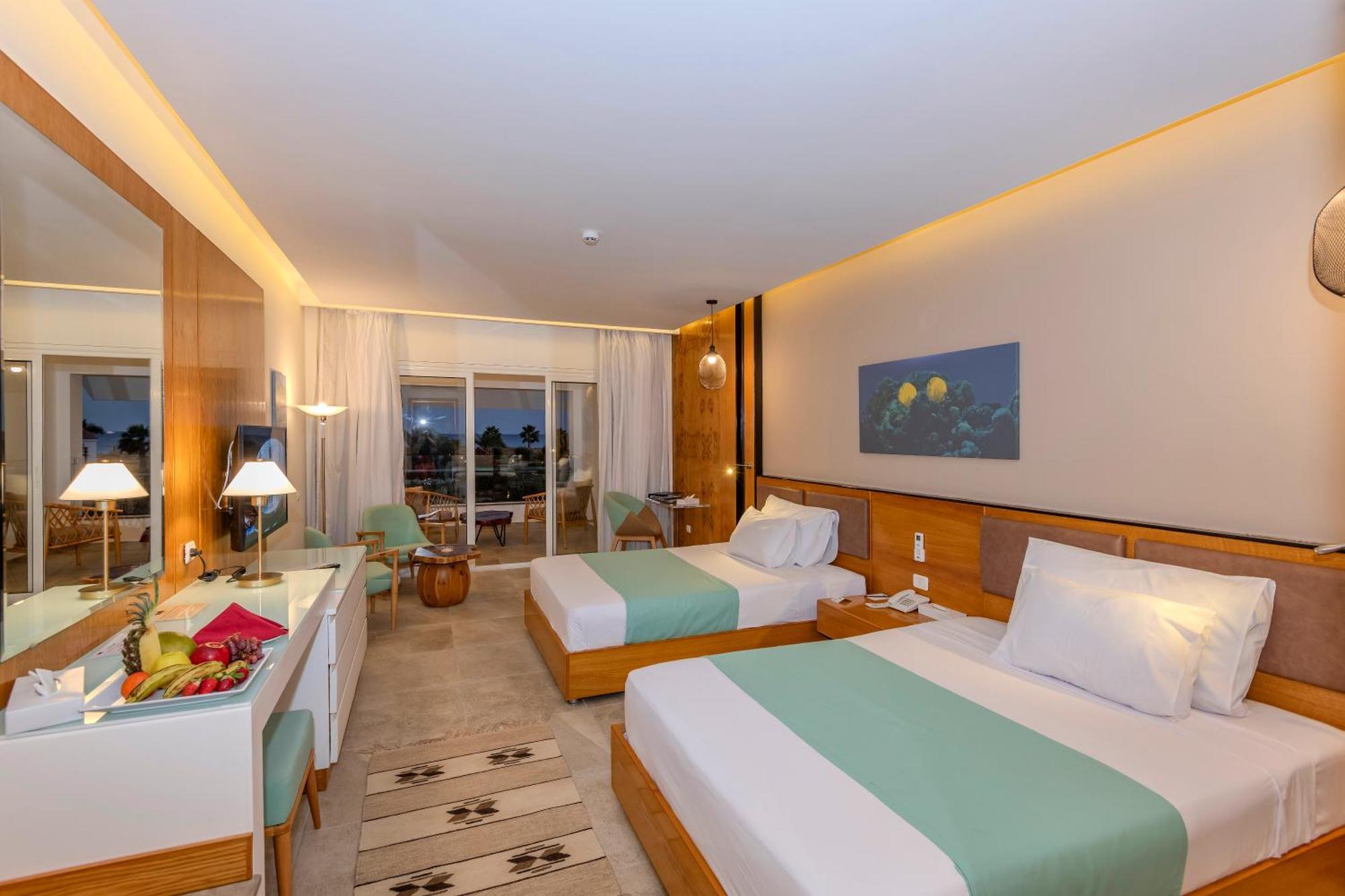 Курортний комплекс Lahami Bay